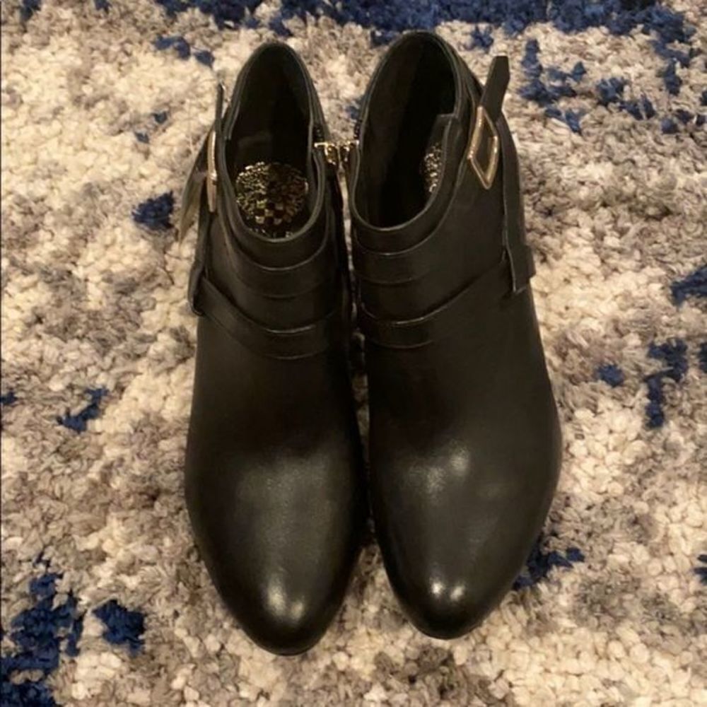 Vince Camuto  LANDRIA QUILTED BOOTIE New - Picture 9 of 13